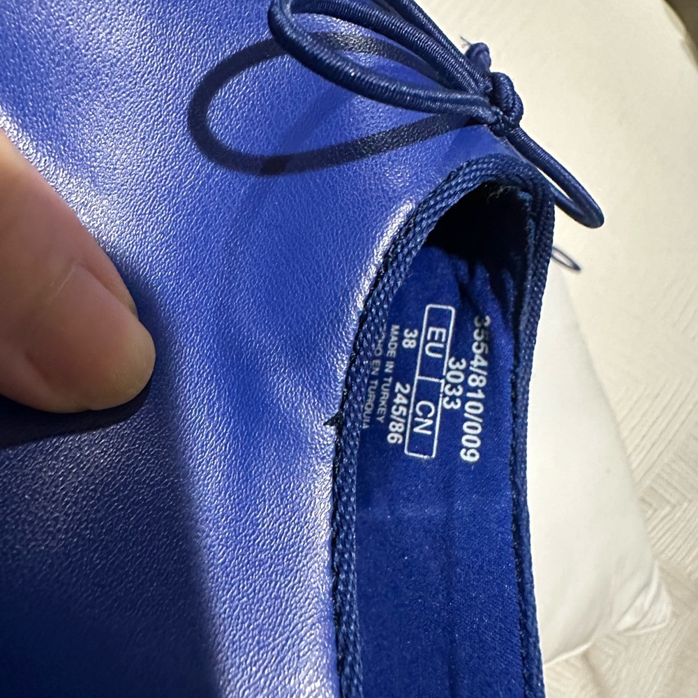 Zara Blue Flats with Bow Detail - Picture 5 of 8